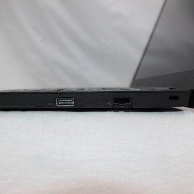 【通販センター】中古  Lenovo ThinkPad E15 Gen 1(Intel Core i5 10210U 1.60GHz/16GB DDR4/SSD512GB/-/オンボード/15.6/1920x1080/GbE/Wi-Fi/WEBCAM/W11H/VBT) 195609 