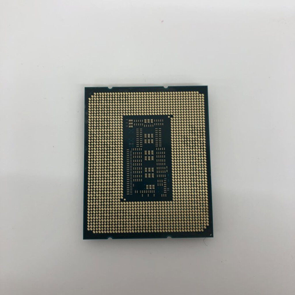 中古 INTEL Core i7 13700KF (1700/3.4G/30M/C16/T24) 152751 （367492