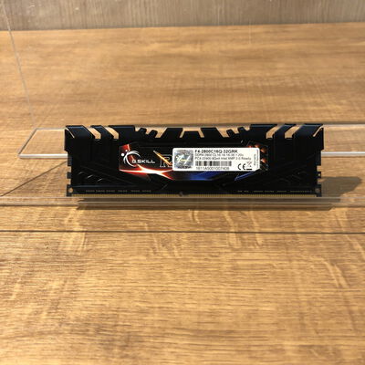 【姫路店】中古  PC4-22400 8GB デスクトップ用(DDR4-2800) 126167 