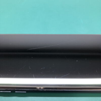 【津ラッツ店】中古  【au版SIMフリー】Apple iPhoneSE 4.7インチ (第3世代) 64GB (ミッドナイト) MMYC3J/A 154842 