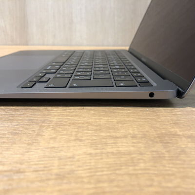 【姫路店】中古  Apple MacBook Air 2020 A2337 (Apple M1/16GB/SSD 512GB/13.3/2560 x 1600 Retina/Wifi) 190483 