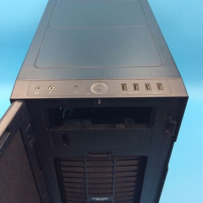 【秋葉原本店】中古  自作パソコン(i7 12700F/32GB/SSD256GB/RTX3060Ti/OSなし) 3410013836 