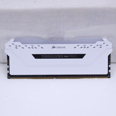 【通販センター】中古  PC4-25600 8GB デスクトップ用(DDR4-3200) 140727 