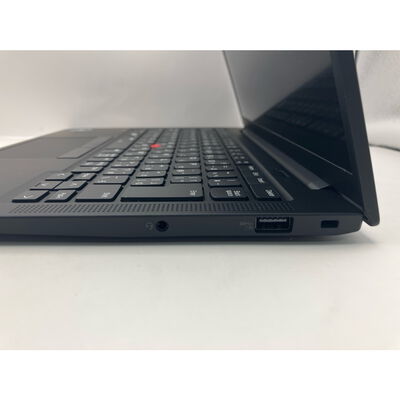 【仙台店】中古  Lenovo ThinkPad X1 Carbon (Core i5-1235U/8GB/SSD 256GB/-/-/WLAN/13.3インチUWXGA/W11P/-) 3240011542 