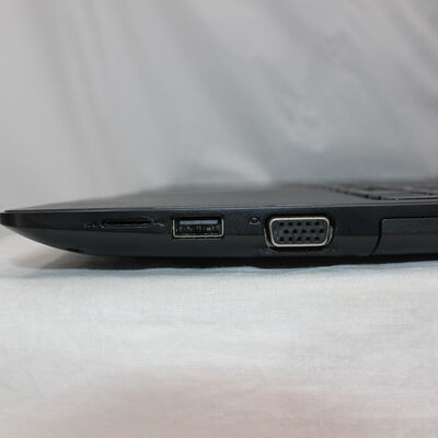 【通販センター】中古  DELL Vostro 3590(Intel Core i5 10210U 1.60GHz/16GB DDR4/SSD256GB/-/オンボード/15.6/1920x1080/GbE/Wi-Fi/WEBCAM/W11P/VBT) 197847 