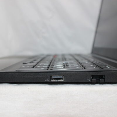 【通販センター】中古  Lenovo ThinkPad E15 Gen 1(Intel Core i5 10210U 1.60GHz/16GB DDR4/SSD512GB/-/オンボード/15.6/1920x1080/GbE/Wi-Fi/WEBCAM/W11H/VBT) 195543 