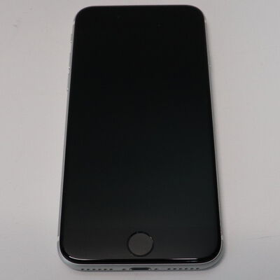 【札幌店】中古  【SIMロック解除済み】【docomo】Apple iPhoneSE 4.7インチ (第2世代/2020) 64GB (ホワイト) MX9T2J/A 155496 