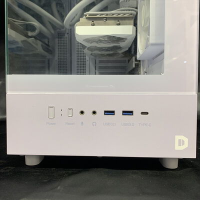 【横浜駅前店】中古  自作PC(Core Ultra 5 225F/32GB/RX7600/ストレージ無し・OS無し/Wifi) 200685 