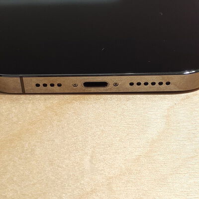 【鹿児島店】中古  【au版SIMフリー】Apple iPhone13 Pro Max 6.7インチ 1TB グラファイト MLKG3J/A 147561 