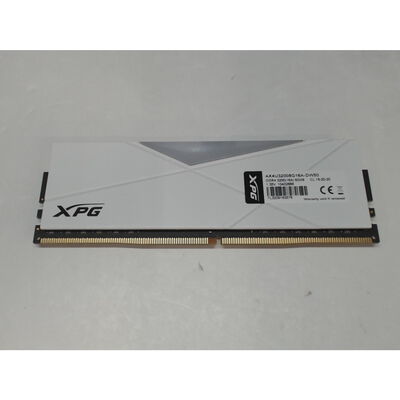 【前橋ｲﾝﾀｰｱｶﾏﾙ店】中古  XPG　AX4U32008G16A PC4-25600 8GB デスクトップ用(DDR4-3200 1枚) 4540002174 