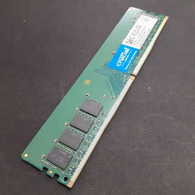 【鹿児島店】中古  PC4-25600 8GB デスクトップ用(DDR4-3200) 140727 