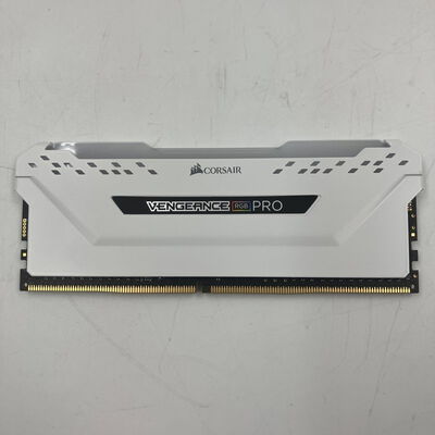 【なんば店】中古  PC4-25600 8GB デスクトップ用(DDR4-3200) 140727 