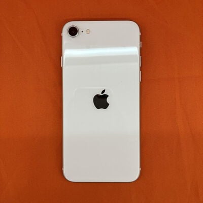 【なんば店】中古  【docomo】Apple iPhoneSE 4.7インチ (第2世代/2020) 64GB (ホワイト) MHGQ3J/A 新パッケージ版 146163 