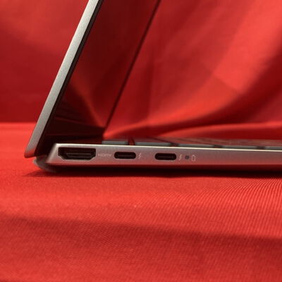 【千葉店】中古  Inspiron 13 5330 3250006792 