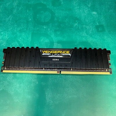 【静岡東瀬名店】中古  PC4-21300 8GB デスクトップ用 126165 