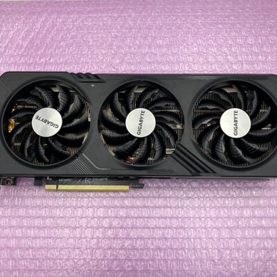 【町田店】中古  GIGABYTE GV-N4060GAMING OC-8GD (RTX4060 8G) 175573 