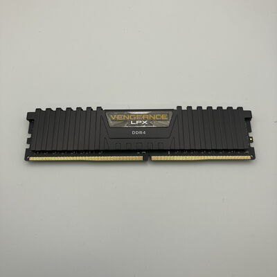 【秋葉原本店】中古  PC4-21300 16GB デスクトップ用 135638 