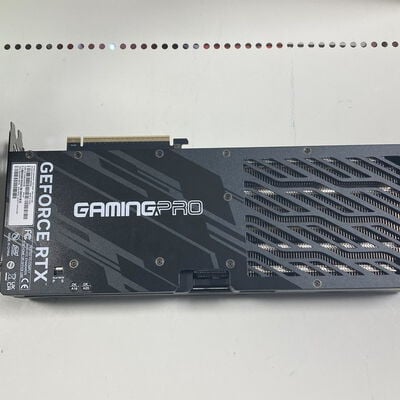 【大宮店】中古  Palit NE75070019K9-GB2050A GamingPro (RTX5070 12G) 176909 
