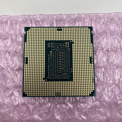 【なんば店】中古  INTEL Core i7 9700K (1151/3.60GHz/12M/C8/T8) 138481 