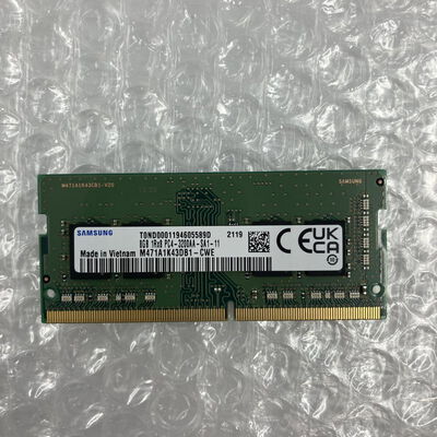 【秋葉原本店】中古  PC4-25600 8GB ノート用(DDR4-3200) 158771 