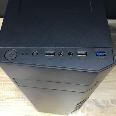 【松山環状枝松店】中古  ZALMAN T8(ATX ) 4560001510 