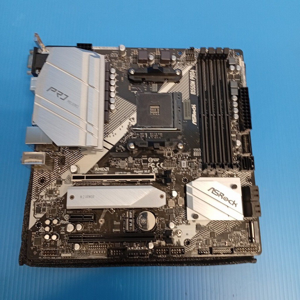 中古 ASRock B550M Pro4 (B550 AM4 mATX DDR4) 142938 （332713