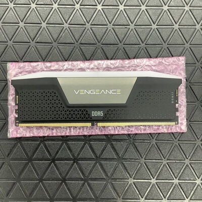 【堺七道店】中古  PC5-48000 16GB デスクトップ用(DDR5-6000) 149154 