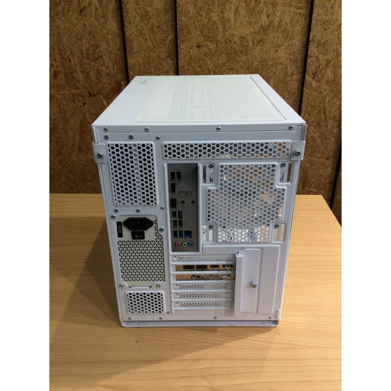 中古 自作PC(i5 13400F/32GB/SSD1TB/RTX4060/W11H) 4510002212【12/4