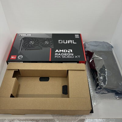 【秋葉原本店】中古  ASUS DUAL-RX9060XT-16G (RX9060XT 16GB) 188999 