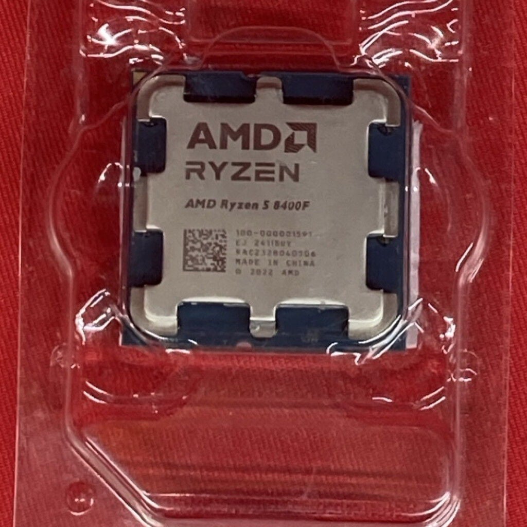 購入直後新品未使用AMD Ryzen 5 8400F CPU AM5 CPU〕AMD Ryzen 5 8400F With Wraith Stealth Cooler (Zen4) 100