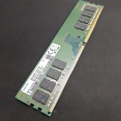 【鹿児島店】中古  PC4-21300 8GB デスクトップ用(DDR4-2666) 126165 