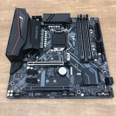 【宇都宮鶴田店】中古  GIGABYTE Z390 M GAMING (Z390 1151 mATX DDR4) 138858