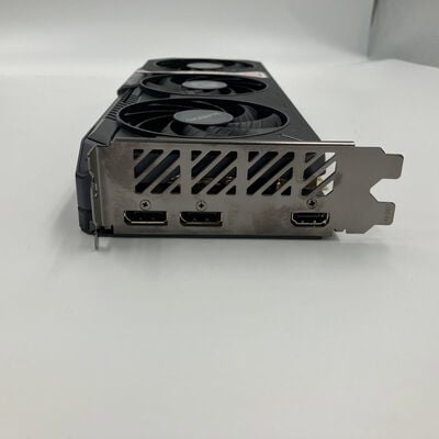 【なんば店】中古  GIGABYTE GV-R9060XTGAMING OC-16GD (RX9060XT 16G) 179900 