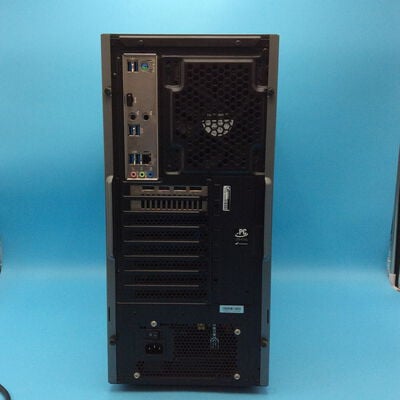 【秋葉原本店】中古  GARELLIA (Ryzen 7 3700X/16GB/SSD1TB/RX6700XT/W11H) 3410014554 