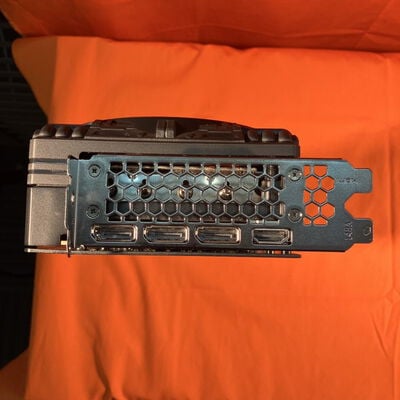 【なんば店】中古  Palit NE75070019K9-GB2050A GamingPro (RTX5070 12G) 176909 