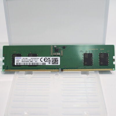 【札幌店】中古  PC5-44800 8GB デスクトップ用(DDR5-5600) 190513 