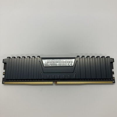 【神戸・三宮店】中古  CORSAIR　VENGEANCE LPX　PC4-21300 8GB デスクトップ用 3430005902 