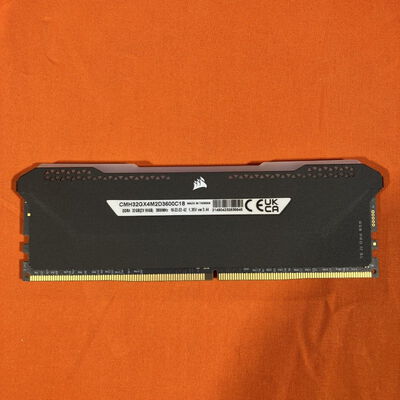 【なんば店】中古  PC4-28800 16GB デスクトップ用 140734 