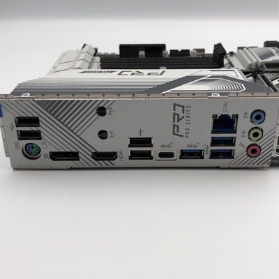 【甲府飯田店】中古  ASRock Z790 Pro RS (Z790 1700 ATX DDR5) 152756 