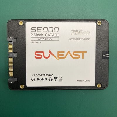 【神戸・三宮店】中古  各社 2.5インチ SSD 256GB SATA 124394 