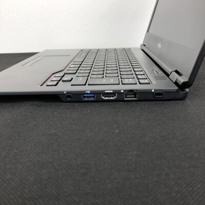 【長野稲里店】中古  FUJITSU LIFEBOOK U7410 (INTEL Core i5 10310U 1.7GHz/16GB/SSD256GB/-/オンボード/14/1366x768/Wi-Fi/WEBCAM/W11H64) 180534