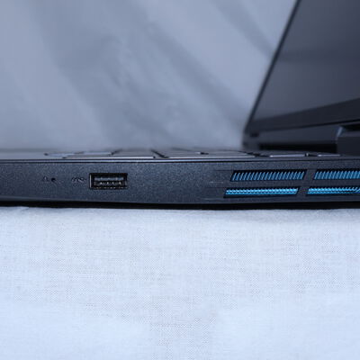 【通販センター】中古  lenovo idea PadGaming 3 16ARH7 (Ryzen 7 6800H/16GB/RTX 3050 Ti Laptop GPU 4GB) 202794 
