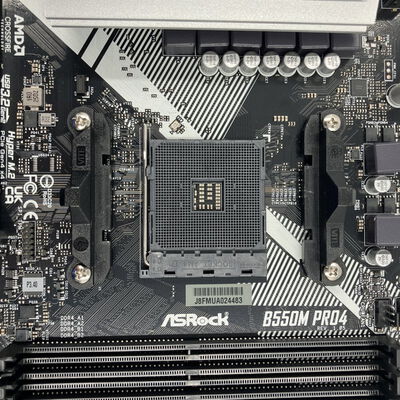 【なんば店】中古  ASRock B550M Pro4 (B550 AM4 mATX DDR4) 142938 