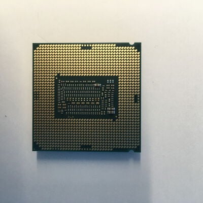 【博多店】中古  Intel Core i7 9700F (1151/3.00GHz/12M/C8/T8) 140317 
