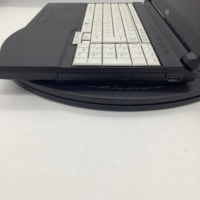 【堺七道店】中古  Fujitsu FMVA6401MP(i5-8250U/8GB/SSD240GB/W11P) 4660002813 