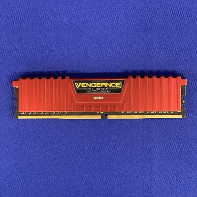 【横浜駅前店】中古  PC4-21300 8GB デスクトップ用(DDR4-2666) 126165 