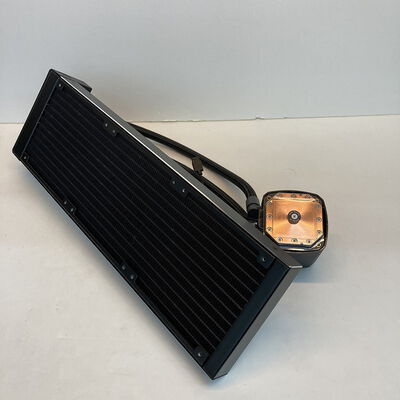 【京都店】中古  EKWB CR360 Lux D-RGB(360mm ARGB 水 BK) 3180006348 