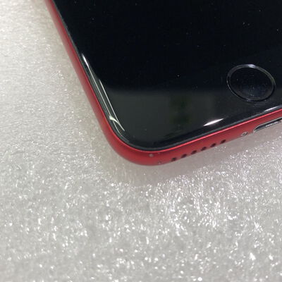 【甲府飯田店】中古  【docomo】Apple iPhoneSE 4.7インチ (第2世代/2020) 256GB (PRODUCT)RED MXVV2J/A 142472 