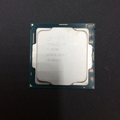 【秋葉原本店】中古  INTEL Core i7 8700 (1151/3.20GHz/12M/C6/T12) 136198 