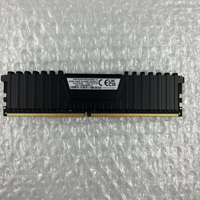 【秋葉原本店】中古  PC4-21300 16GB デスクトップ用(DDR4-2666) 135638 